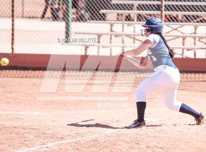 Thumbnail 2 in Phoenix Christian vs. Tempe photogallery.