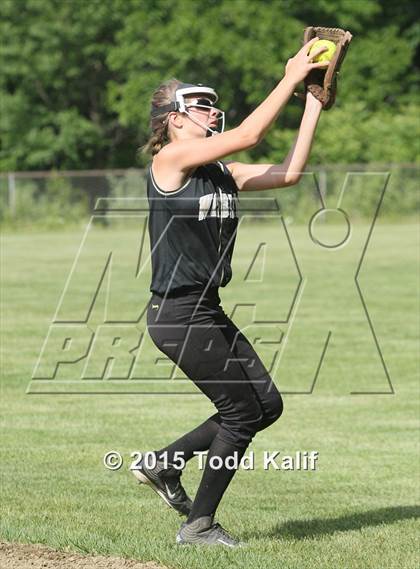 Thumbnail 2 in Woodland vs Berlin (CIAC Class M 1st Round) photogallery.