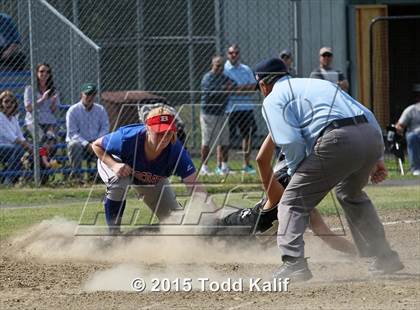 Thumbnail 3 in Woodland vs Berlin (CIAC Class M 1st Round) photogallery.