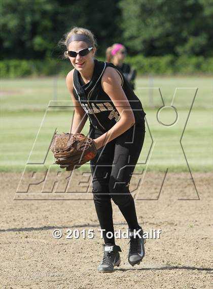 Thumbnail 3 in Woodland vs Berlin (CIAC Class M 1st Round) photogallery.