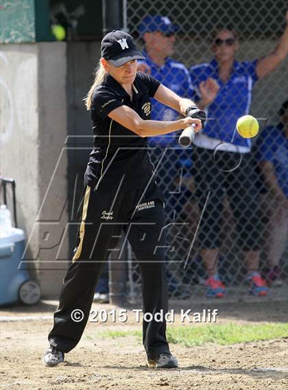 Thumbnail 2 in Woodland vs Berlin (CIAC Class M 1st Round) photogallery.