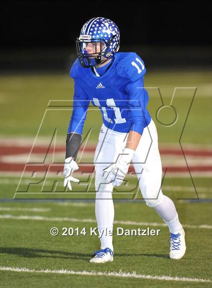 Thumbnail 1 in Gunter vs. Edgewood (UIL 3A Division 2 Region 2 Bi-District) photogallery.