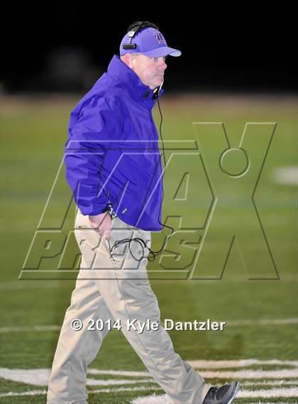 Thumbnail 3 in Gunter vs. Edgewood (UIL 3A Division 2 Region 2 Bi-District) photogallery.