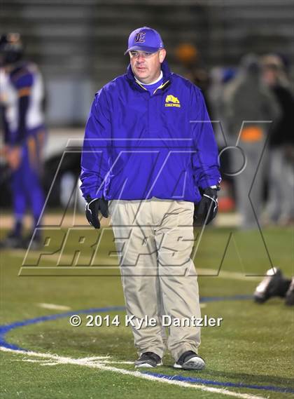 Thumbnail 1 in Gunter vs. Edgewood (UIL 3A Division 2 Region 2 Bi-District) photogallery.