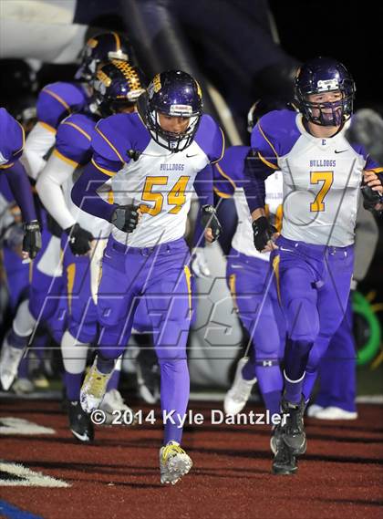 Thumbnail 1 in Gunter vs. Edgewood (UIL 3A Division 2 Region 2 Bi-District) photogallery.