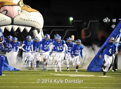 Thumbnail 1 in Gunter vs. Edgewood (UIL 3A Division 2 Region 2 Bi-District) photogallery.