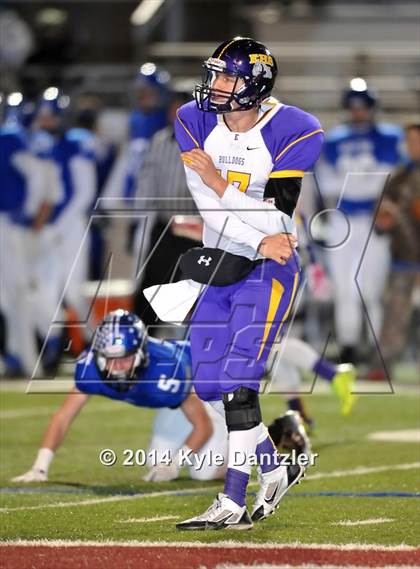 Thumbnail 1 in Gunter vs. Edgewood (UIL 3A Division 2 Region 2 Bi-District) photogallery.
