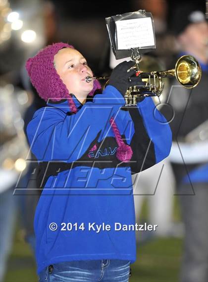 Thumbnail 2 in Gunter vs. Edgewood (UIL 3A Division 2 Region 2 Bi-District) photogallery.