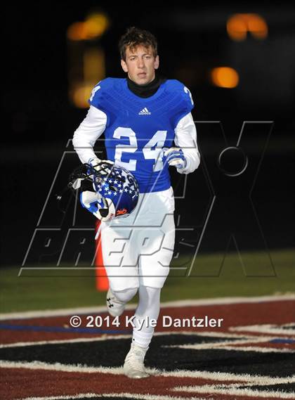 Thumbnail 3 in Gunter vs. Edgewood (UIL 3A Division 2 Region 2 Bi-District) photogallery.