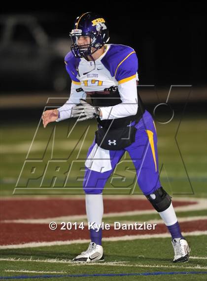 Thumbnail 3 in Gunter vs. Edgewood (UIL 3A Division 2 Region 2 Bi-District) photogallery.