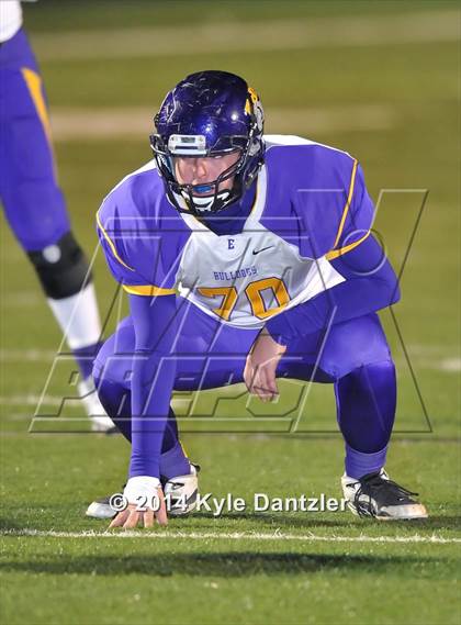 Thumbnail 1 in Gunter vs. Edgewood (UIL 3A Division 2 Region 2 Bi-District) photogallery.