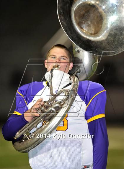 Thumbnail 3 in Gunter vs. Edgewood (UIL 3A Division 2 Region 2 Bi-District) photogallery.