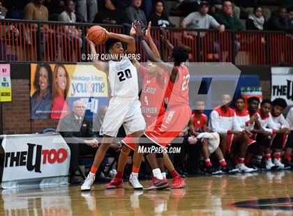 Thumbnail 1 in Evanston vs Homewood-Flossmoor (War on the Shore) photogallery.
