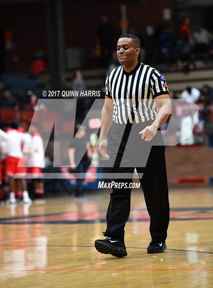 Thumbnail 2 in Evanston vs Homewood-Flossmoor (War on the Shore) photogallery.