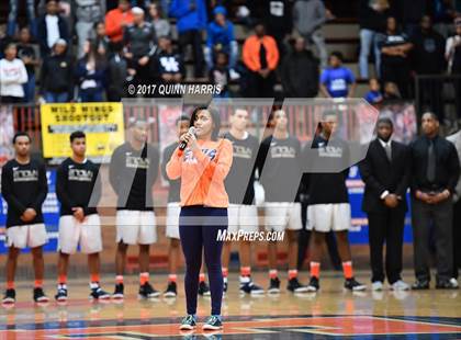 Thumbnail 1 in Evanston vs Homewood-Flossmoor (War on the Shore) photogallery.