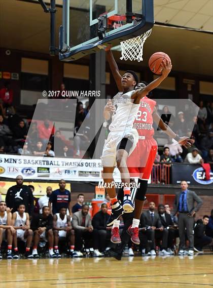 Thumbnail 3 in Evanston vs Homewood-Flossmoor (War on the Shore) photogallery.