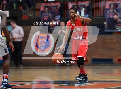 Thumbnail 3 in Evanston vs Homewood-Flossmoor (War on the Shore) photogallery.