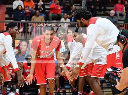 Thumbnail 1 in Evanston vs Homewood-Flossmoor (War on the Shore) photogallery.