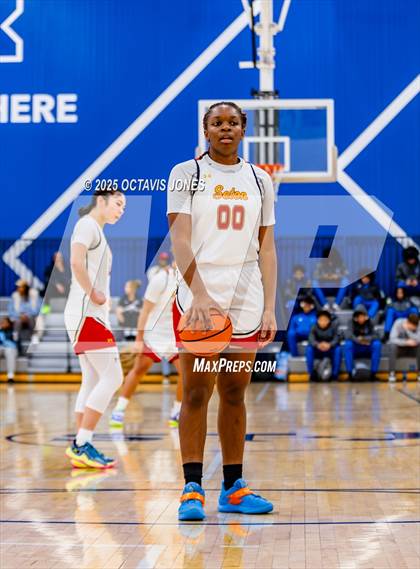 Thumbnail 3 in Catholic vs Elizabeth Seton (The St. James MLK Classic) photogallery.