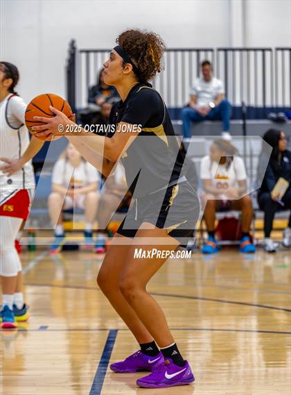 Thumbnail 1 in Catholic vs Elizabeth Seton (The St. James MLK Classic) photogallery.