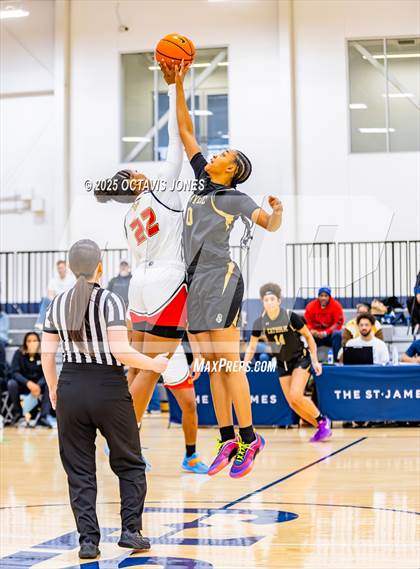 Thumbnail 3 in Catholic vs Elizabeth Seton (The St. James MLK Classic) photogallery.