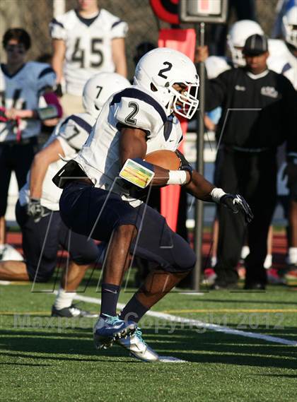 Thumbnail 1 in St. Sebastion's vs. King Low Heywood Thomas (NEPSAC Art Valicenti Bowl) photogallery.
