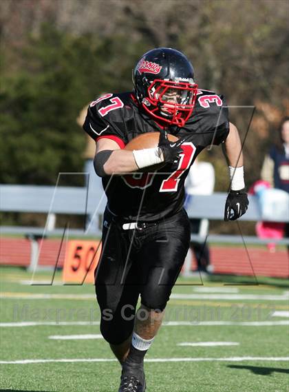 Thumbnail 1 in St. Sebastion's vs. King Low Heywood Thomas (NEPSAC Art Valicenti Bowl) photogallery.