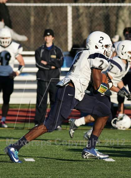 Thumbnail 2 in St. Sebastion's vs. King Low Heywood Thomas (NEPSAC Art Valicenti Bowl) photogallery.