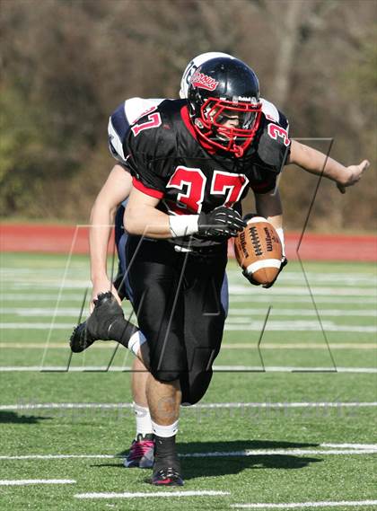 Thumbnail 1 in St. Sebastion's vs. King Low Heywood Thomas (NEPSAC Art Valicenti Bowl) photogallery.
