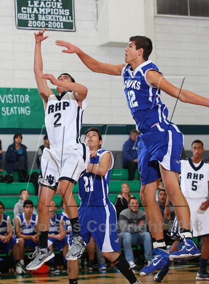 Thumbnail 3 in California Lutheran vs. Rolling Hills Prep photogallery.