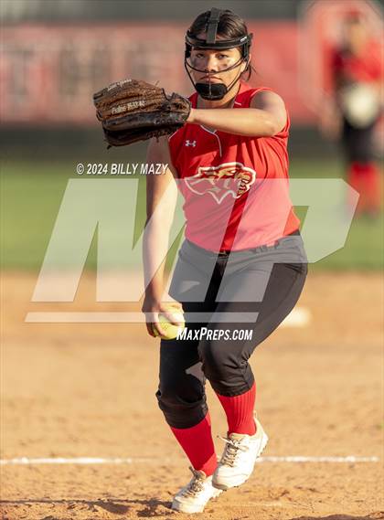 Thumbnail 1 in College Park @ Caney Creek photogallery.