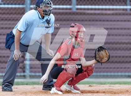 Thumbnail 3 in College Park @ Caney Creek photogallery.