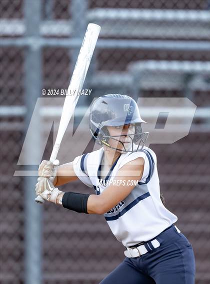 Thumbnail 1 in College Park @ Caney Creek photogallery.