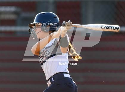 Thumbnail 2 in College Park @ Caney Creek photogallery.