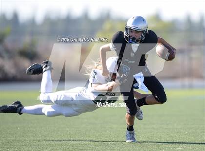 Thumbnail 2 in Helix @ Eastlake photogallery.