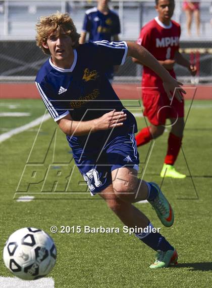 Thumbnail 3 in Mt. Pleasant vs. Leland (CIF CCS D2 Final) photogallery.