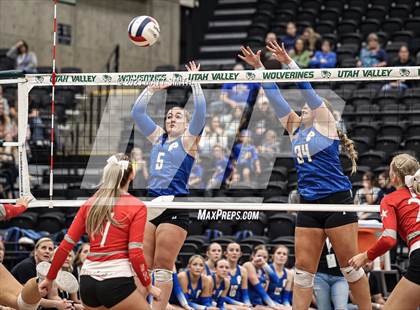 Thumbnail 1 in Parowan vs. Kanab (UHSAA 2A Final) photogallery.