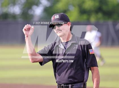 Thumbnail 1 in Malakoff vs. Troy (UIL 3A Quarterfinals) photogallery.
