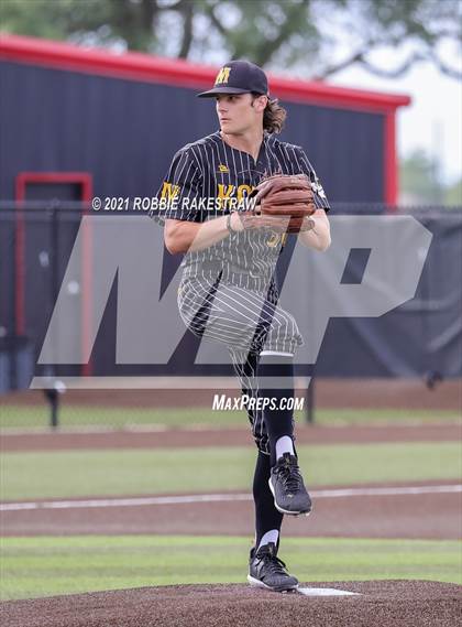 Thumbnail 2 in Malakoff vs. Troy (UIL 3A Quarterfinals) photogallery.