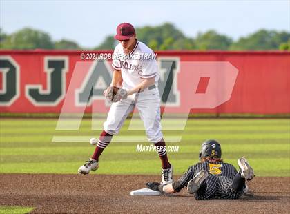 Thumbnail 2 in Malakoff vs. Troy (UIL 3A Quarterfinals) photogallery.