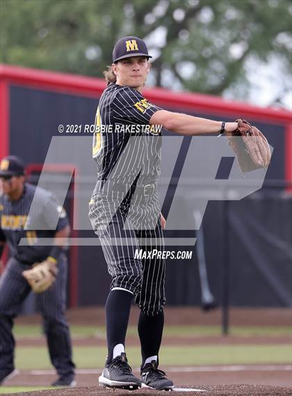Thumbnail 3 in Malakoff vs. Troy (UIL 3A Quarterfinals) photogallery.