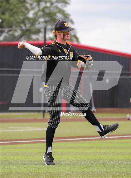 Thumbnail 2 in Malakoff vs. Troy (UIL 3A Quarterfinals) photogallery.