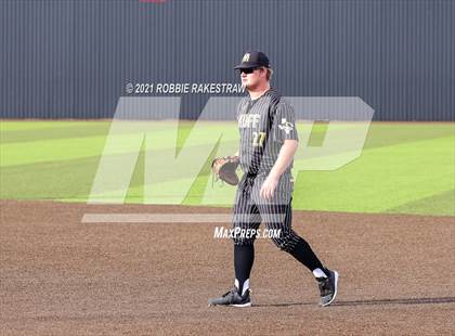 Thumbnail 1 in Malakoff vs. Troy (UIL 3A Quarterfinals) photogallery.