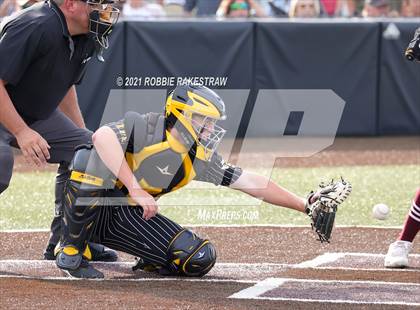 Thumbnail 2 in Malakoff vs. Troy (UIL 3A Quarterfinals) photogallery.