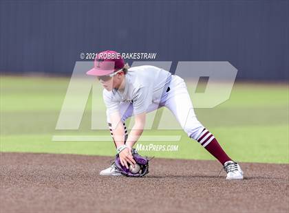 Thumbnail 2 in Malakoff vs. Troy (UIL 3A Quarterfinals) photogallery.