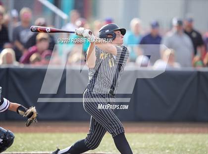Thumbnail 1 in Malakoff vs. Troy (UIL 3A Quarterfinals) photogallery.