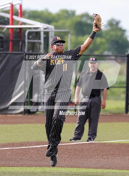 Thumbnail 1 in Malakoff vs. Troy (UIL 3A Quarterfinals) photogallery.