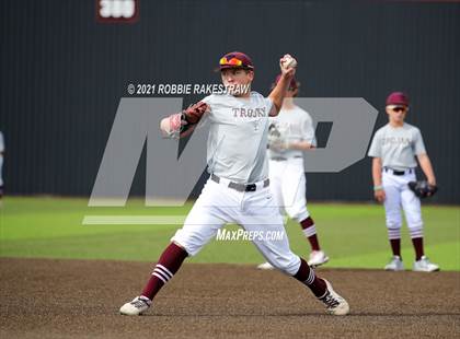 Thumbnail 2 in Malakoff vs. Troy (UIL 3A Quarterfinals) photogallery.