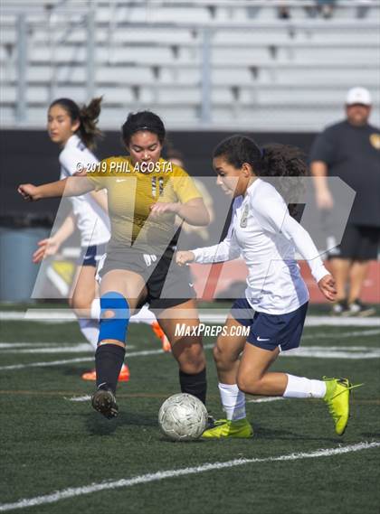 Thumbnail 1 in Cabrillo vs. Calvary Chapel (Best of the West Tournament) photogallery.