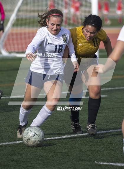 Thumbnail 3 in Cabrillo vs. Calvary Chapel (Best of the West Tournament) photogallery.